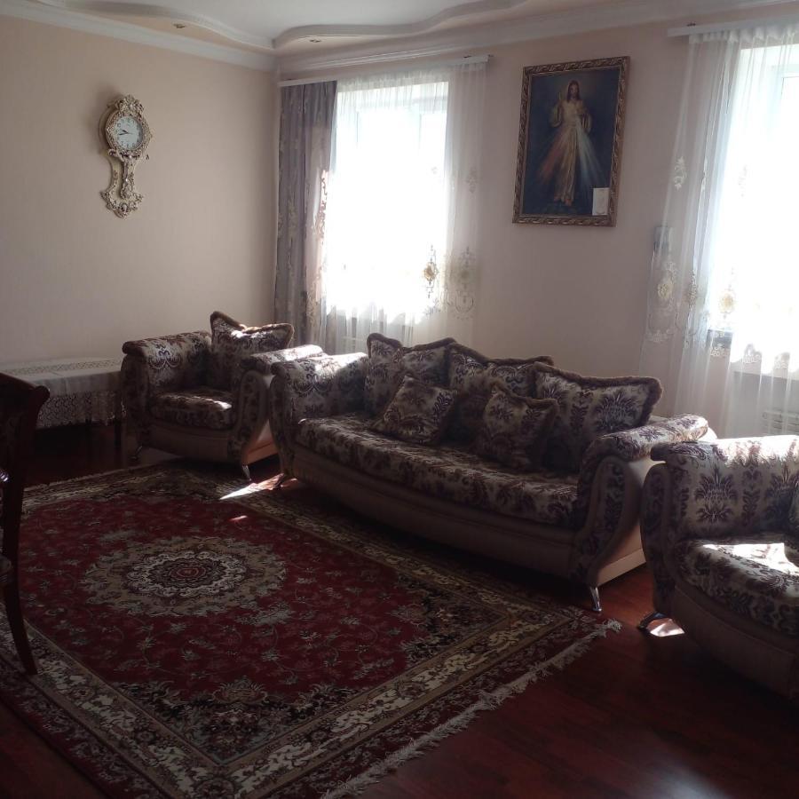 Family House Apartment Sevan Exterior photo